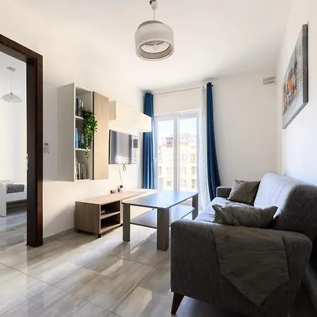 F3 1, Private Double With Private Bathroom And Balcony Kwatera prywatna *