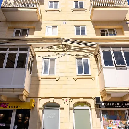 F3 1, Private Double With Private Bathroom And Balcony Kwatera prywatna *