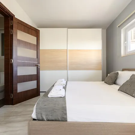 Kwatera prywatna F3 1, Private Double With Private Bathroom And Balcony